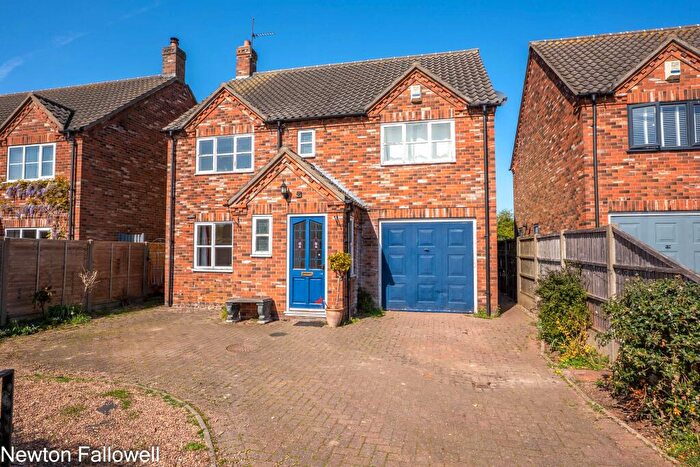 4 Bedroom Detached House For Sale In Dunham Road, Newton-On-Trent, LN1