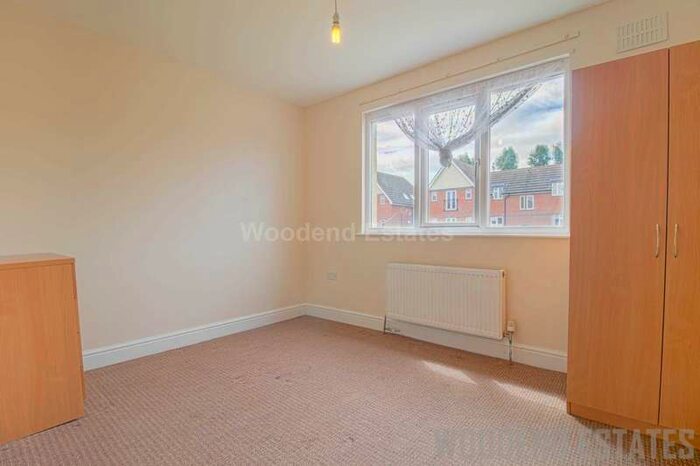 1 Bedroom Flat To Rent In Uxbridge Road, Hayes, UB4