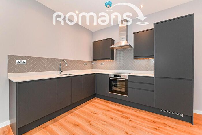1 Bedroom Flat To Rent In The Braccans, London Road, Bracknell, RG12