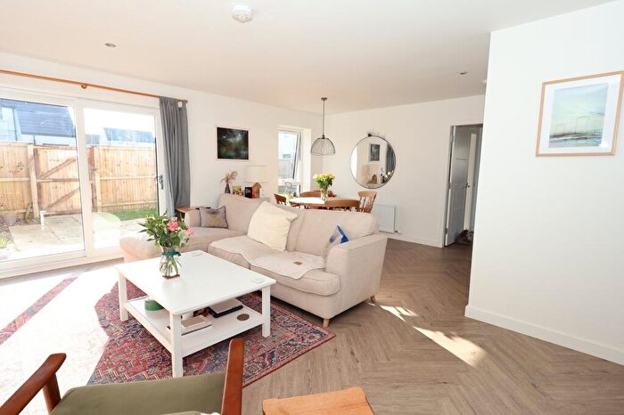 3 Bedroom Semi-Detached House For Sale In Campbell Court, Croy., IV2