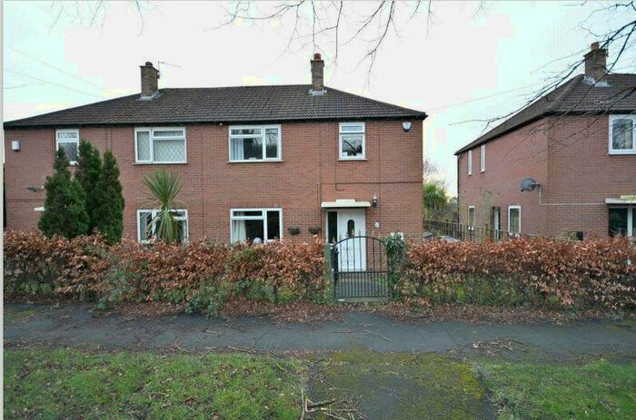 3 Bedroom House To Rent In King Alfreds Green, Leeds, LS6