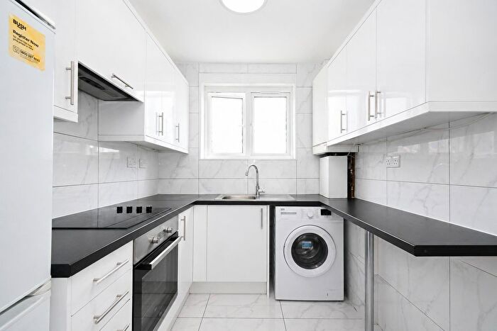 3 Bedroom Flat To Rent In Barking Road, London, E6