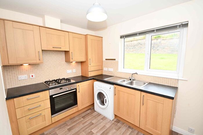 2 Bedroom Flat To Rent In Holm Farm Road, Inverness, IV2