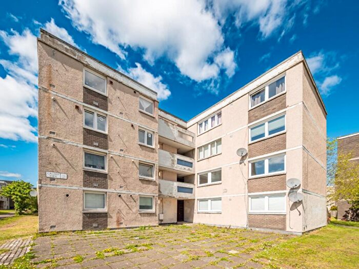 2 Bedroom Flat For Sale In / Calder View, Edinburgh, EH11