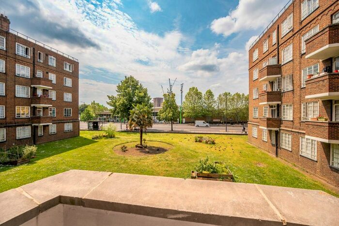 2 Bedroom Flat To Rent In Old Kent Road, Bermondsey, London, SE1