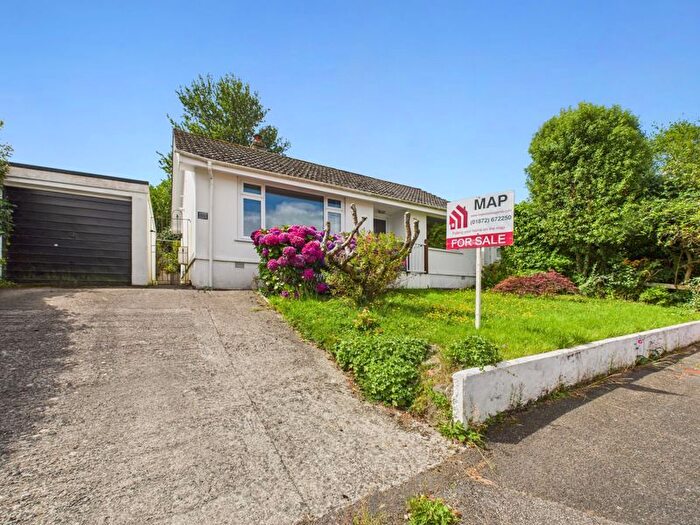 2 Bedroom Bungalow For Sale In Playing Place, Truro, TR3