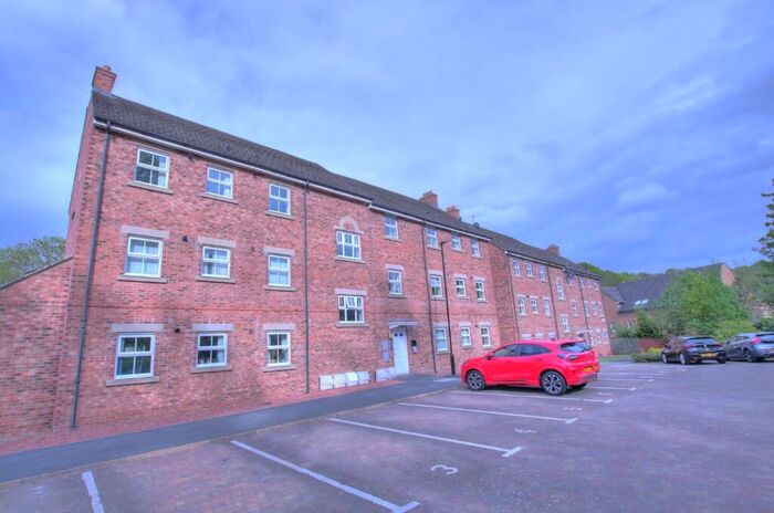 2 Bedroom Flat To Rent In Spencer Court, Walbottle, Newcastle Upon Tyne, NE15