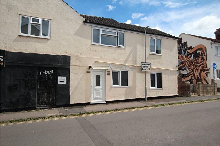 1 Bedroom Flat To Rent In Commercial Road, Swindon, Wiltshire, SN1