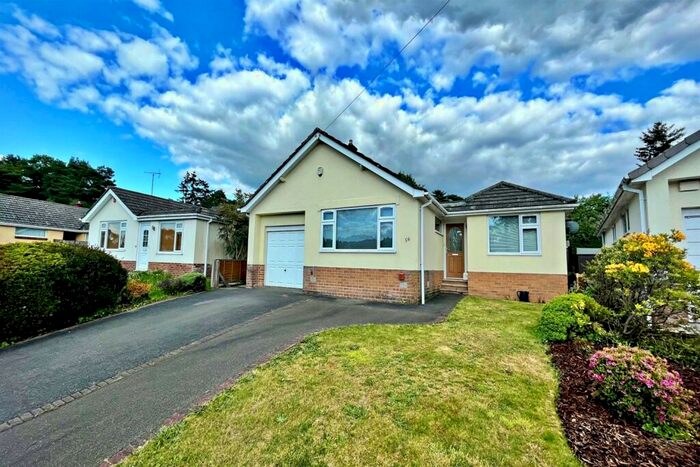 3 Bedroom Detached Bungalow To Rent In Broadstone, BH18