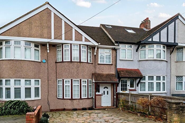 3 Bedroom Terraced House For Sale In Selworthy Road, London, SE6