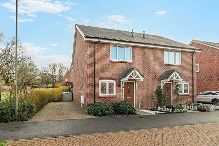 2 Bedroom Semi Detached House For Sale In Farrier Lane, Cranleigh, GU6