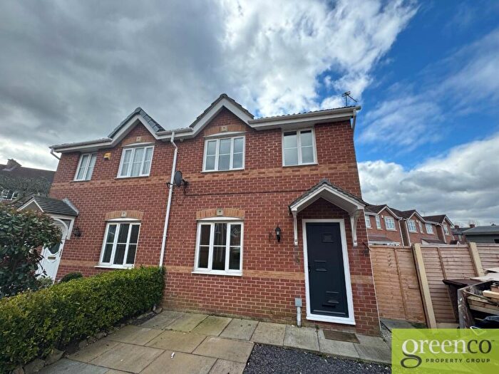 3 Bedroom Semi-Detached House To Rent In Lees Park Way, Manchester, M43