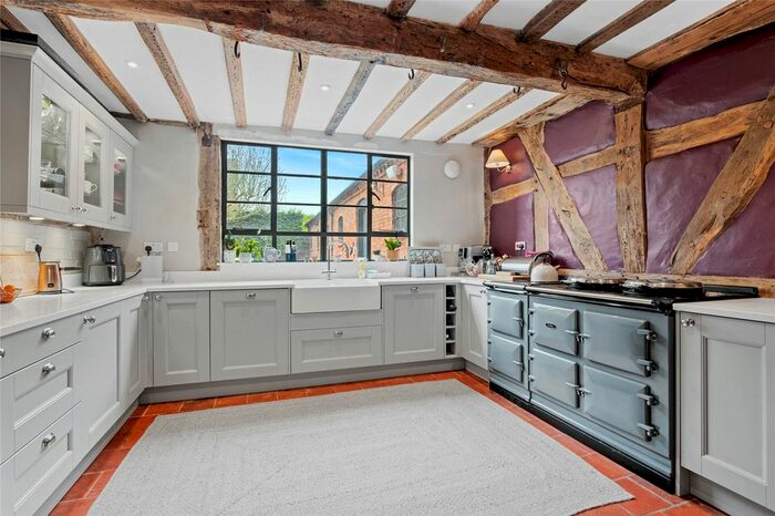 6 Bedroom Detached House For Sale In Broughton Hackett, Worcester, WR7