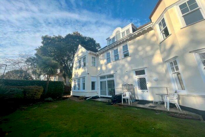 1 Bedroom Flat To Rent In St. Augustins Road, Bournemouth, BH2