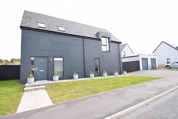 4 Bedroom Detached House For Sale In Campbell Court, Croy, IV2