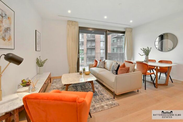 2 Bedroom Flat To Rent In Legacy Building, Embassy Gardens, SW11