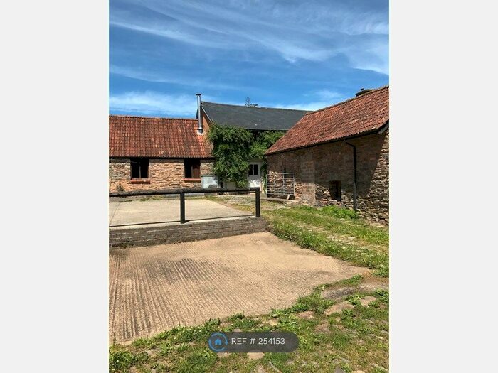 3 Bedroom Semi-Detached House To Rent In Shillingford, Tiverton, EX16