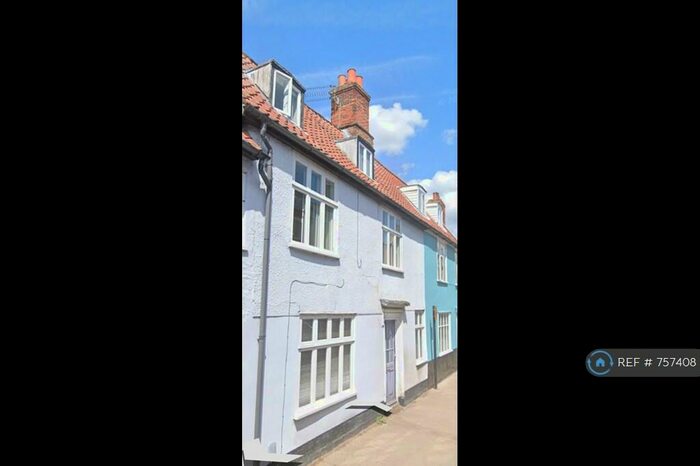 1 Bedroom Flat To Rent In Bridge Street, Bungay, NR35