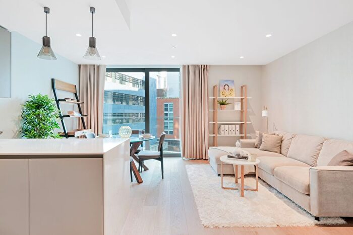 2 Bedroom Flat For Sale In Canalside Walk, London, W2