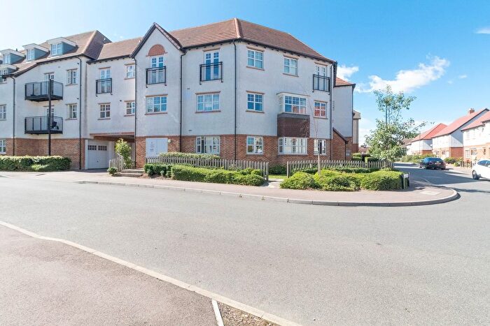 2 Bedroom Flat To Rent In Wissen Drive, Letchworth Garden City, SG6