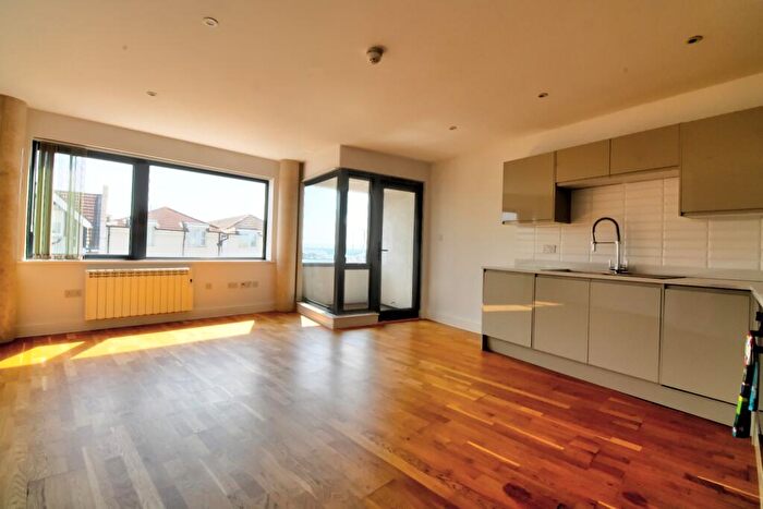 1 Bedroom Flat For Sale In Wellington Road, Brighton, BN41
