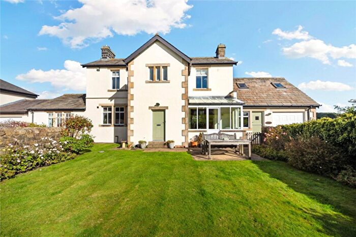 5 Bedroom Semi-Detached House For Sale In Skipton Road, Ilkley, LS29