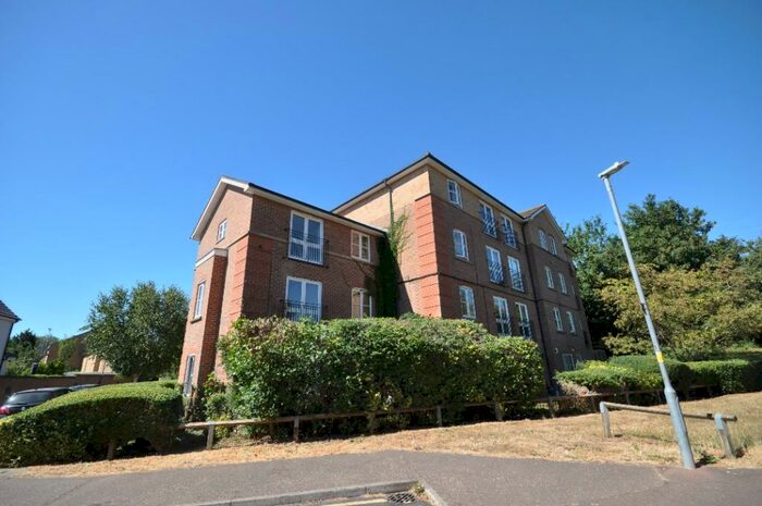 2 Bedroom Apartment To Rent In Creance Court, Seymour Street, Chelmsford, Essex, CM2