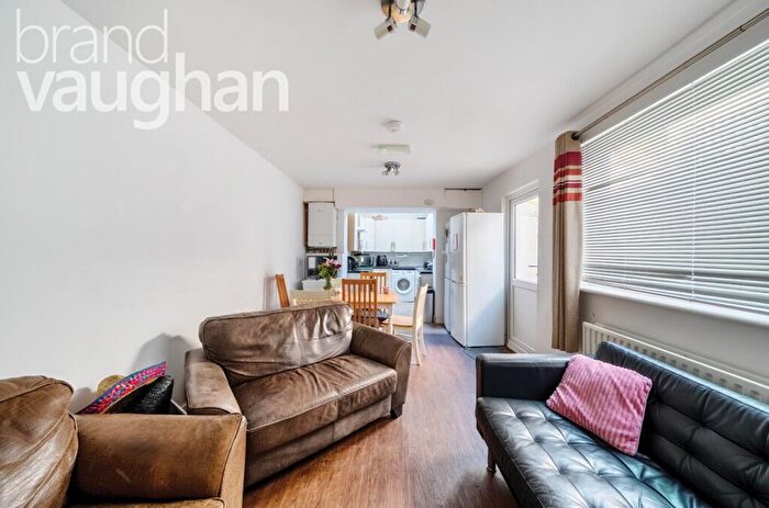 6 Bedroom Terraced House To Rent In Hollingbury Road, Brighton, East Sussex, BN1