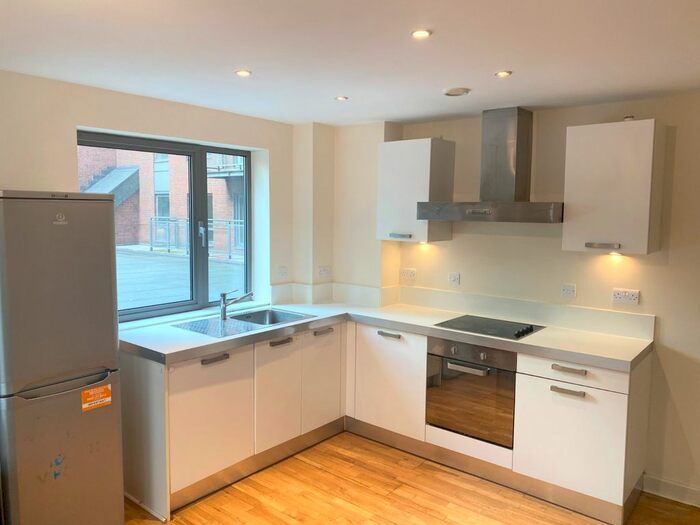 2 Bedroom Flat To Rent In Scotland Street, Sheffield, South Yorkshire, S3