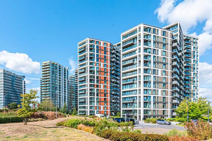 2 Bedroom Flat To Rent In Biring House, Woolwich Riverside, London, SE18