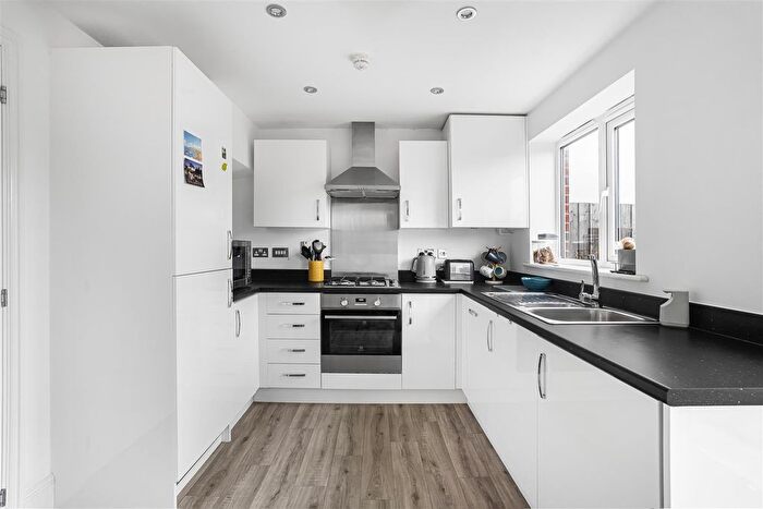 3 Bedroom Terraced House For Sale In Watermans Road, Waterbeach, Cambridge, CB25