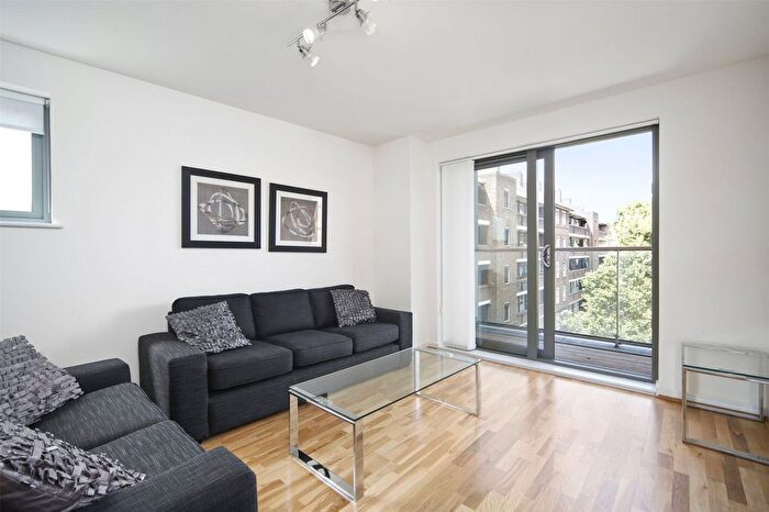 2 Bedroom Flat To Rent In Chi Building, Crowder Street, E1