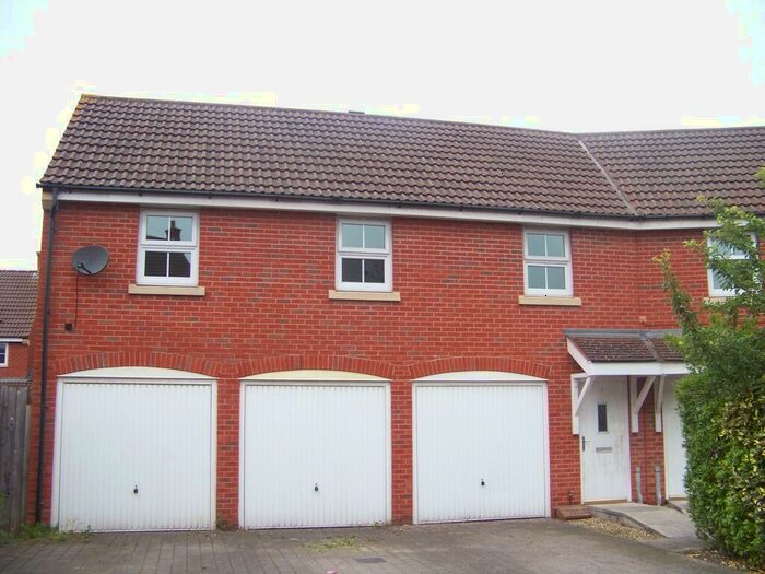 2 Bedroom Coach House To Rent In Compton Drive, BS24