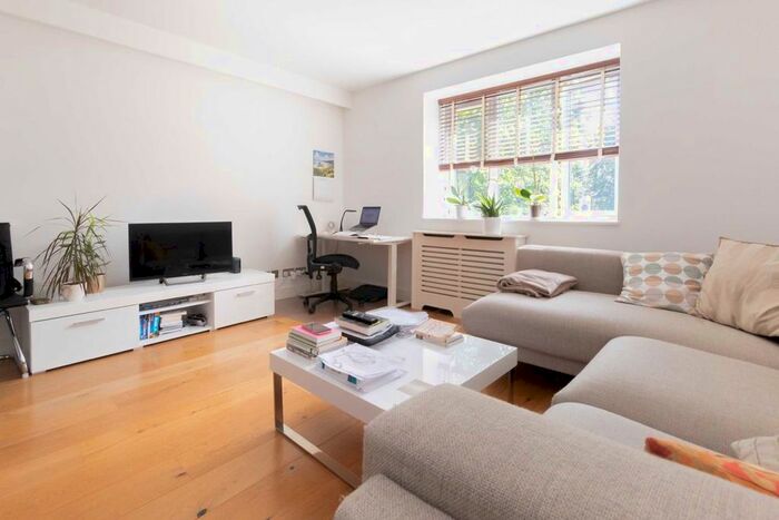 1 Bedroom Flat To Rent In Murray Road, London, W5