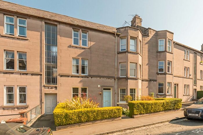 3 Bedroom Flat For Sale In Learmonth Crescent, Edinburgh, EH4