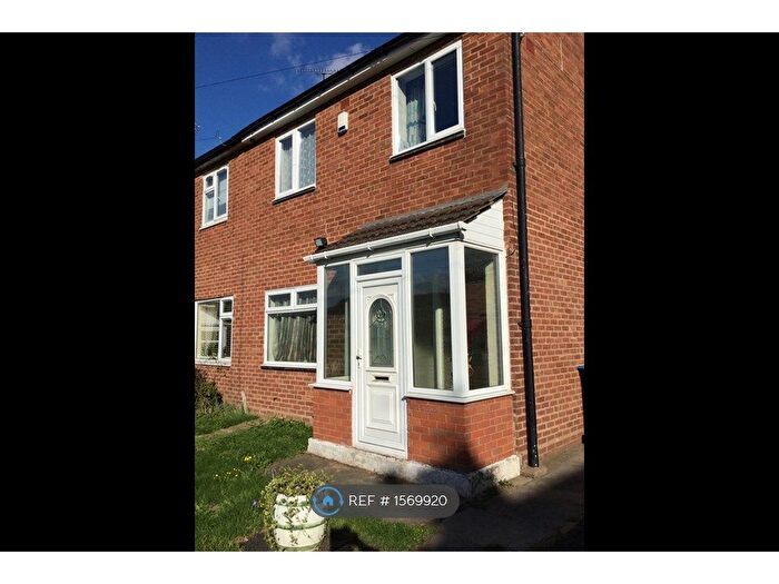 3 Bedroom Semi-Detached House To Rent In Foresters Road, Coventry, CV3