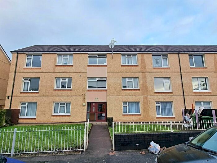 2 Bedroom Flat To Rent In Glanfelin Flats, Hawthorn, Pontypridd, CF37
