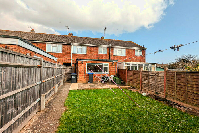 3 Bedroom Terraced House To Rent In Southdownview Close, BN14