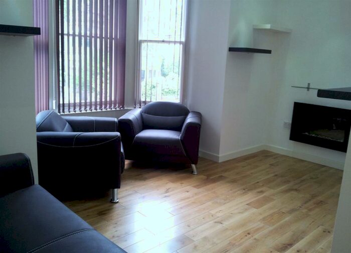 1 Bedroom Flat To Rent In The Parade, Roath, Cardiff, CF24