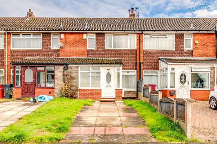 3 Bedroom Terraced House For Sale In Thirlmere Avenue, Horwich, Bolton, BL6