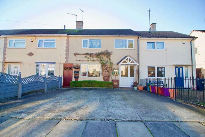 3 Bedroom Terraced House For Sale In Birstow Crescent, Leicester, LE4