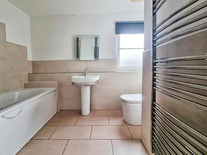 2 Bedroom Apartment To Rent In Astley Gate, Blackburn, BB2
