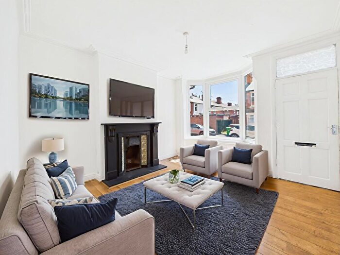 2 Bedroom End Of Terrace House For Sale In Vernon Avenue, Old Basford, Nottingham, NG6