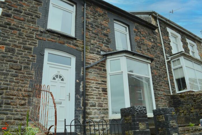 5 Bedroom House To Rent In Tower Street, Treforest, Pontypridd, CF37