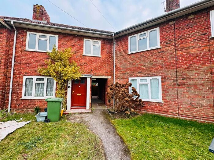3 Bedroom Terraced House To Rent In Mansbridge Road, Southampton, SO18