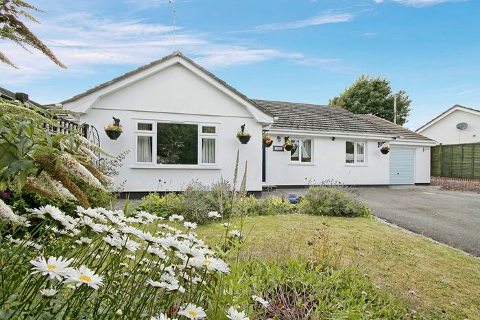 3 Bedroom Bungalow For Sale In Point Mills, Chacewater, Truro, Cornwall, TR4