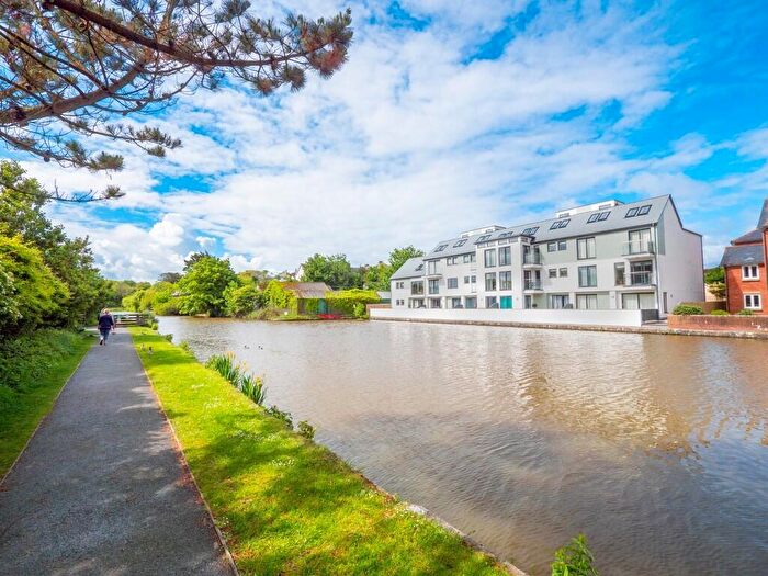 3 Bedroom Apartment For Sale In Canalside, Bude, EX23