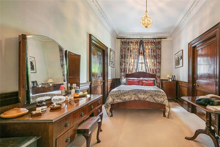2 Bedroom Flat For Sale In Great Tower Street, Tower Hill, EC3R