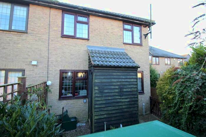 1 Bedroom Semi-Detached House To Rent In Lyndhurst Drive, Bicknacre, CM3