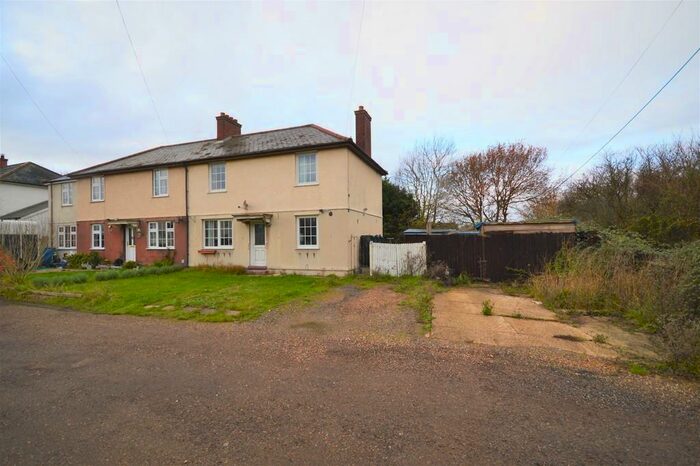 3 Bedroom Semi-Detached House For Sale In Wheatsheaf Close, Wrabness, Manningtree, CO11